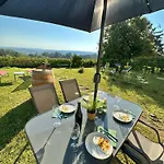 Just Langhe Casa Nebbiolo Villa Novello
