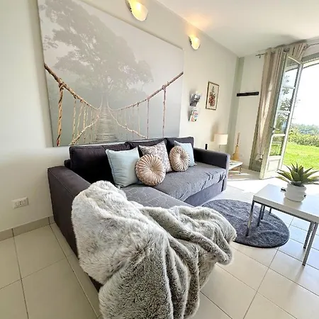 Just Langhe Casa Nebbiolo *