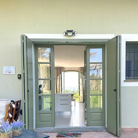 Villa Just Langhe Casa Nebbiolo Novello