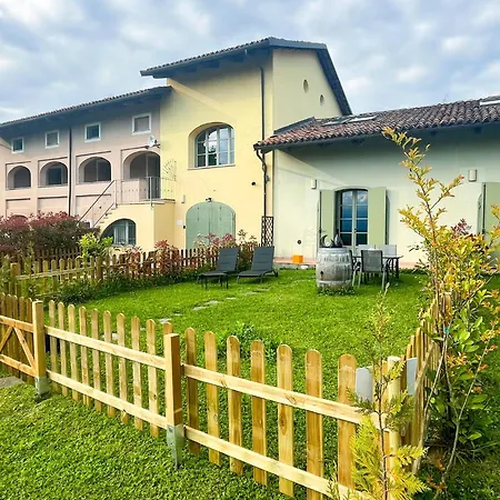 빌라 Just Langhe Casa Nebbiolo 노벨로